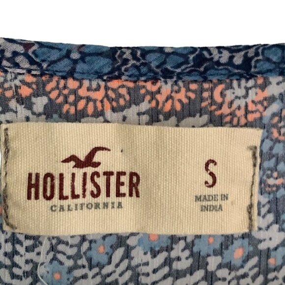 Hollister Sheer Floral Blouse - Picture 6 of 6